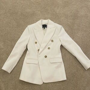Brand new never worn banana ivory blazer size 0
